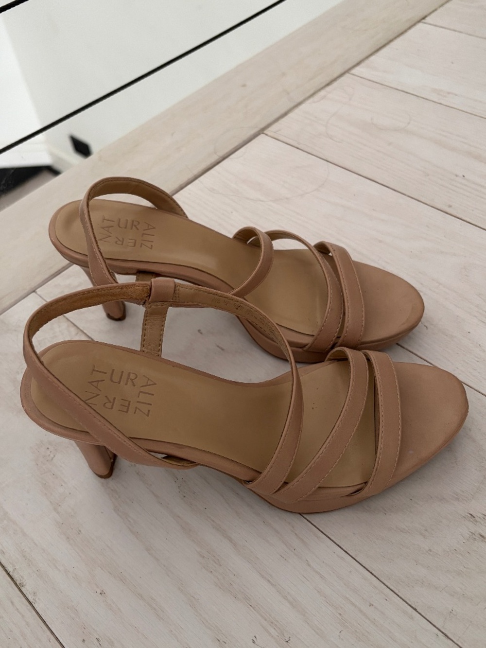 Naturalizer Brenta Nude Strappy Heels Size 6.5